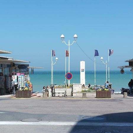 50 M2 De Charme Au Coeur Des Plaisirs De La Cote Apartment Luc-sur-Mer Exterior photo